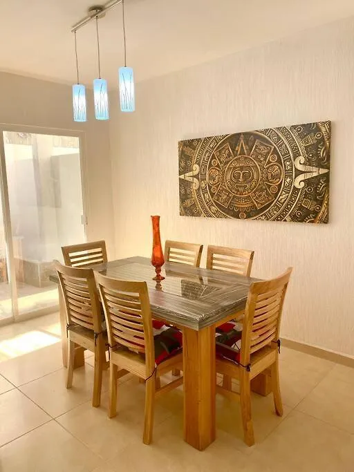 House In Frontemare By Los Olivos 134 Playa del Carmen Mexico