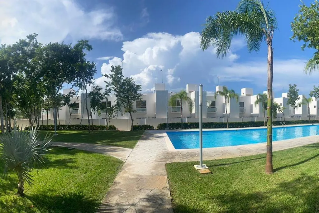 House In Frontemare By Los Olivos 134 Playa del Carmen